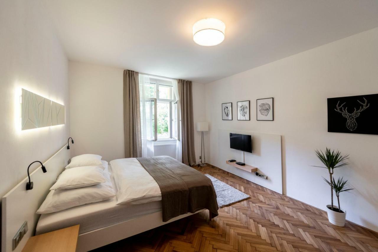 Apartment Slavikova 11 Praga Exterior foto